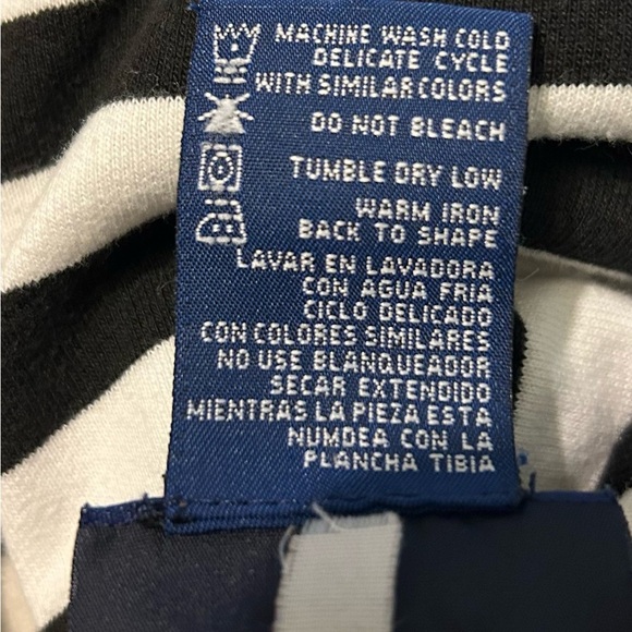 CATALINA Black and White Striped Sleeveless Top With Hoodie - Picture 4 of 7